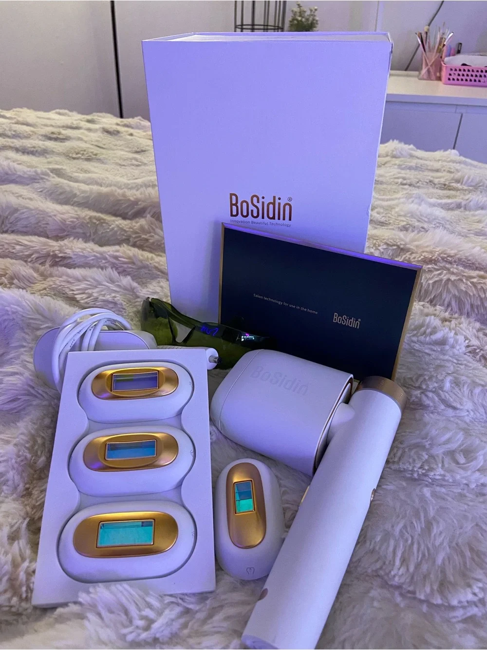White & Gold At-Home IPL Hair Removal Kit